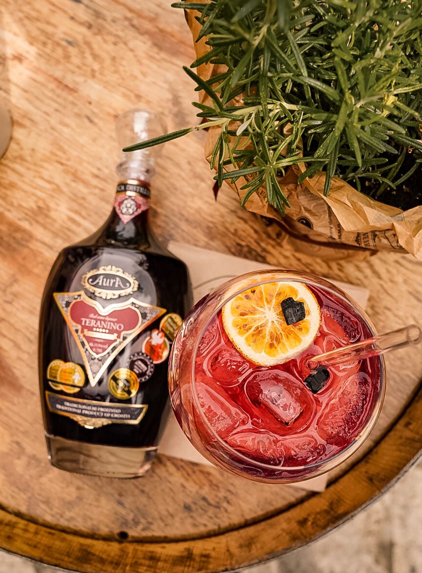 Aura Teranino Premium Likér